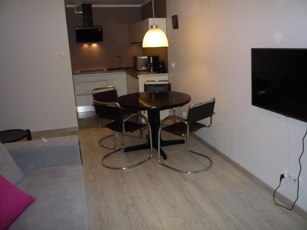 Wonder Home - Apartamenty W Cichej I Zielonej Czesci Karpacza - Z Miejscem Na Grilla I Parkingiem Szoba fotó